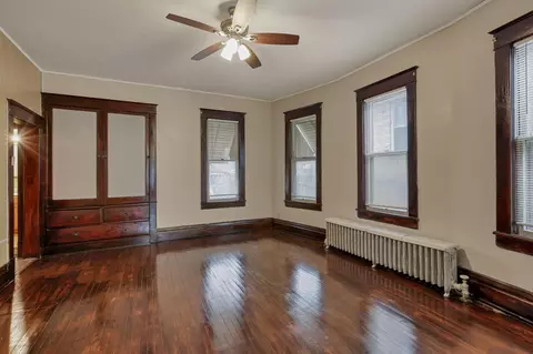 342 E Chestnut St, Lancaster, OH 43130 photo 5