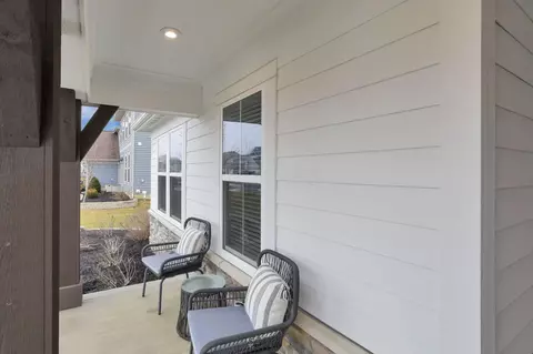 Exterior - 748 Wharncliff Loop, Pickerington, OH 43147 photo 3 of 13