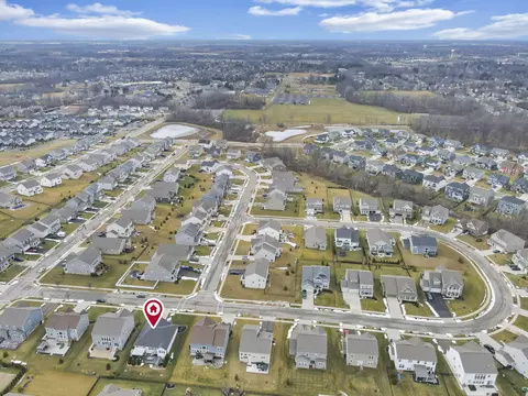 View/Area - 748 Wharncliff Loop, Pickerington, OH 43147 photo 11 of 11
