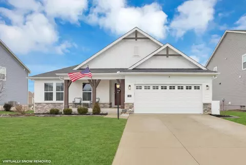 748 Wharncliff Loop, Pickerington, OH 43147