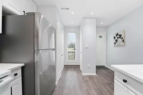 Entry Way - 6486 Reflections #A, Dublin, OH 43017 photo 1 of 1