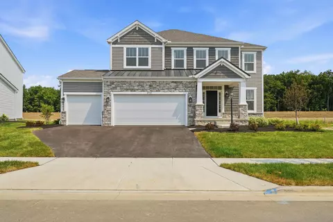 8702 Jenny Rd, Plain City, OH 43064