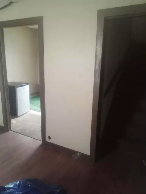 Entry Way - 329 Mound St, Marion, OH 43302 photo 4 of 5