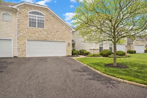 5145 Vinings Blvd #B, Dublin, OH 43016