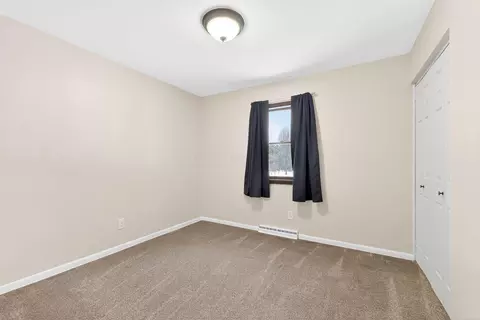 Bedroom - 3612 Pleasant Dr, Prospect, OH 43342 photo 5 of 8