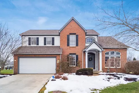 5832 Burnett Dr N, Galena, OH 43021