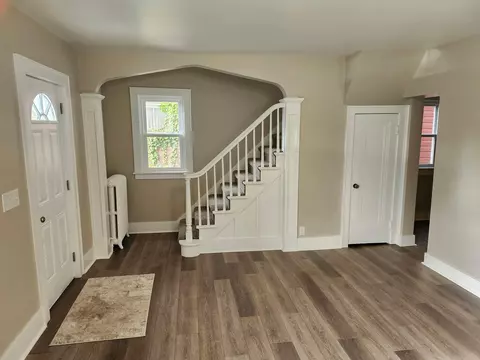 Living - 531 N Main St, Marion, OH 43302 photo 1 of 2