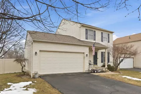 2112 Sondra Ln, Grove City, OH 43123