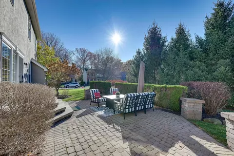 Exterior - 7645 Fulmar Dr, Dublin, OH 43017 photo 9 of 11
