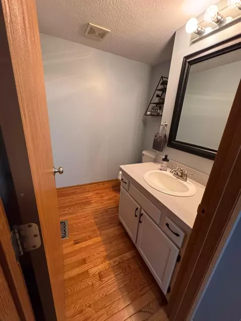 236 Richards Dr, Delaware, OH 43015 photo 8