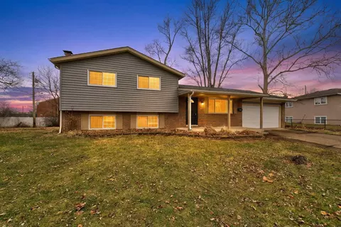 559 Allview Ct, Westerville, OH 43081