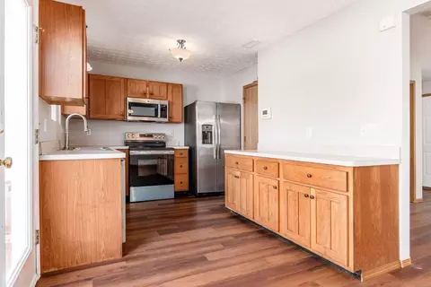 Kitchen - 9174 Constitution Ave, Orient, OH 43146 photo 1 of 4