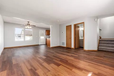 Living - 9174 Constitution Ave, Orient, OH 43146 photo 2 of 10