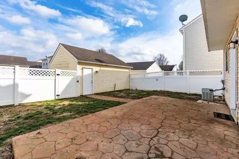 Exterior - 9174 Constitution Ave, Orient, OH 43146 photo 5 of 9