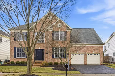 7069 Maynard Pl, New Albany, OH 43054