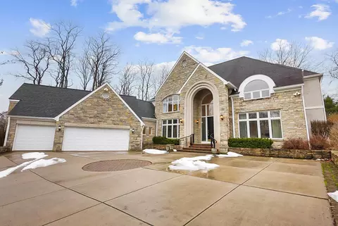 5119 Reserve Dr, Dublin, OH 43017