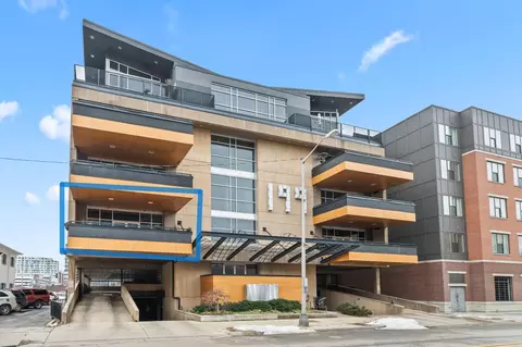199 S 5th St #301, Columbus, OH 43215