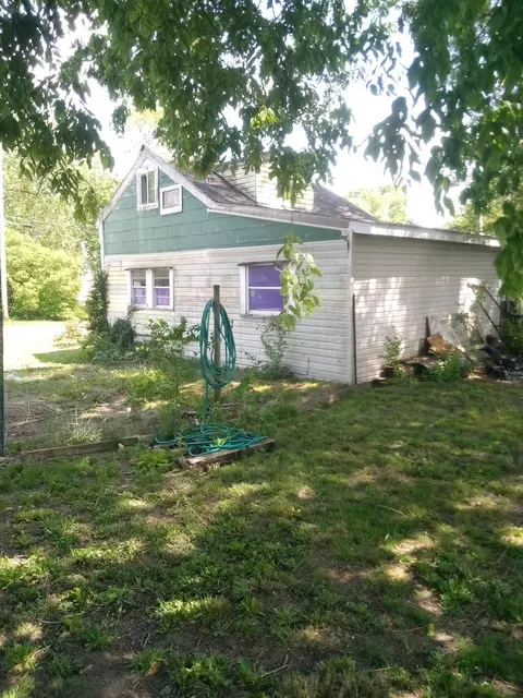 405 Hedges St, Ashville, OH 43103