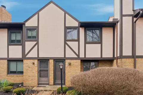 5348 Shannon Ln #68, Columbus, OH 43235