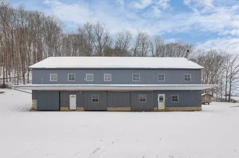 11109 Webb Summit Rd SE, Bremen, OH 43107