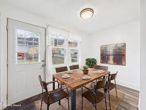 Dining - 181 Marks Ave, Lancaster, OH 43130 photo 2 of 2