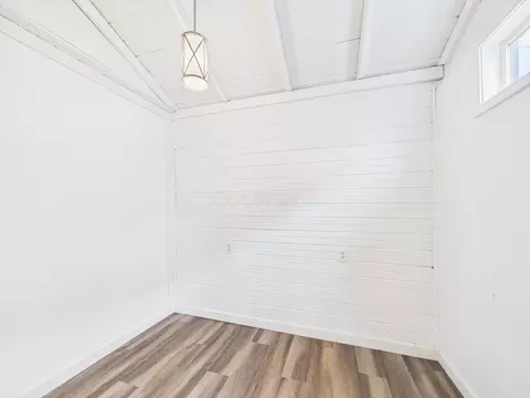 Bedroom - 181 Marks Ave, Lancaster, OH 43130 photo 1 of 7