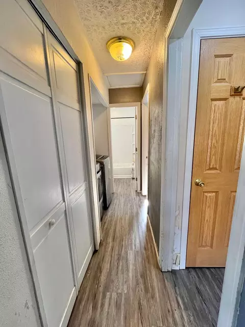 Entry Way - 416 Stella Ave, Circleville, OH 43113 photo 1 of 1
