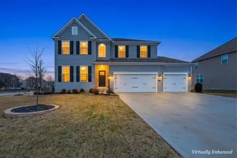 720 Weaver Ridge Dr, Marysville, OH 43040
