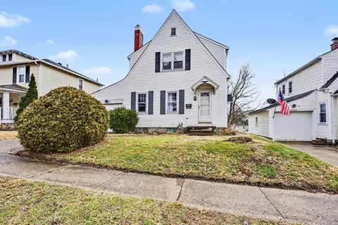 148 Marks Ave, Lancaster, OH 43130
