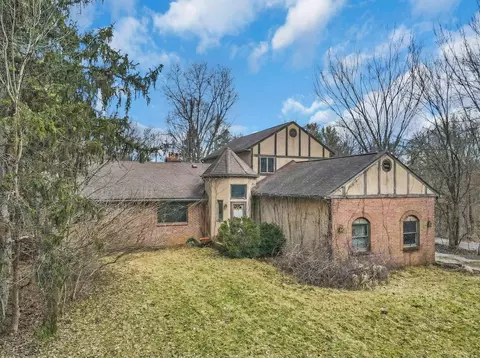 8459 Big Walnut Rd, Westerville, OH 43082