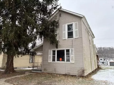 349 Schaum Ave, Zanesville, OH 43701