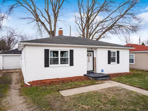 846 S Walnut St, Urbana, OH 43078