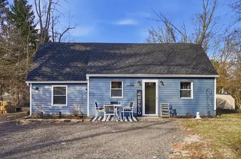 832 E Jackson Rd, Springfield, OH 45502