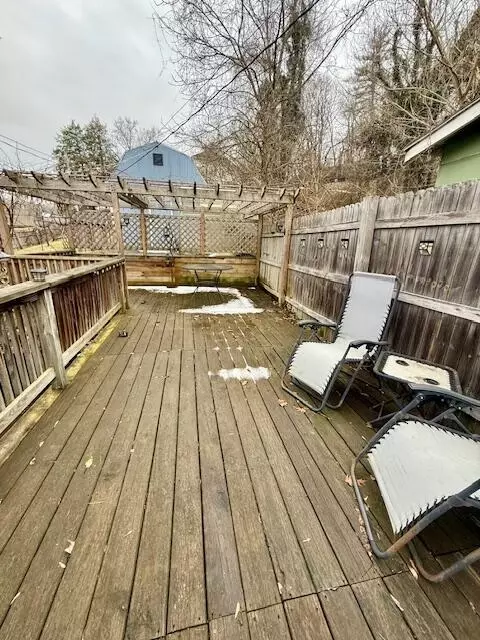 Exterior - 20 Maple St, Glouster, OH 45732 photo 1 of 7