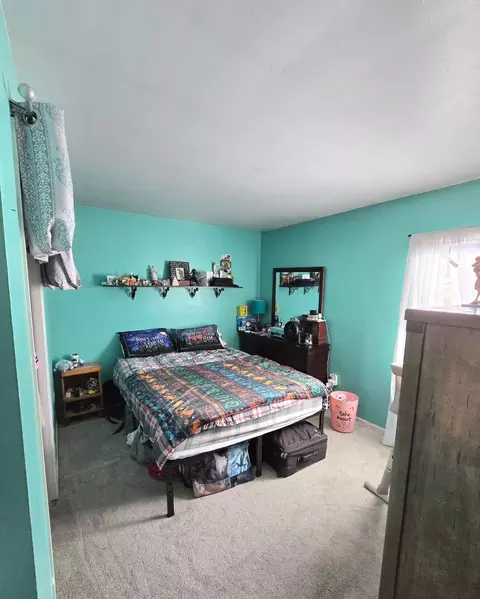 Bedroom - 607 Easy St, Marion, OH 43302 photo 2 of 3