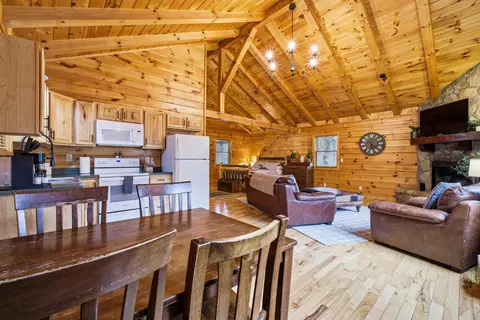 Dining - 28930 Big Pine Rd, Logan, OH 43138 photo 5 of 5