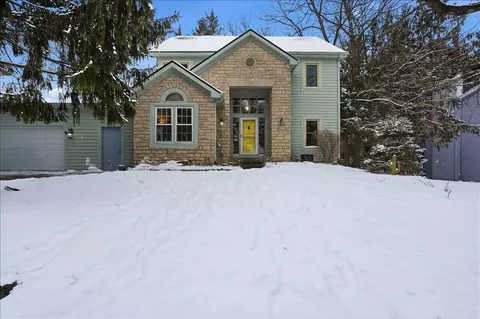 1417 Whispering Pines Ln, Bellefontaine, OH 43311