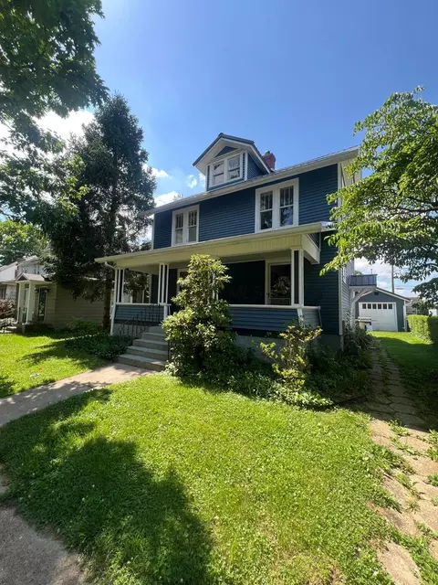 135 Morris Ave, Athens, OH 45701