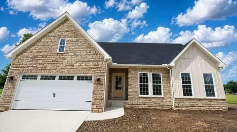 1493 Marion Country Club Dr, Marion, OH 43302