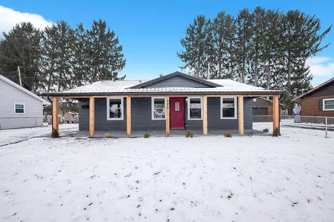 590 Seneca Dr, Newark, OH 43055
