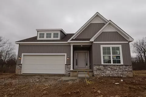 359 Oakmont Dr, Commercial Point, OH 43116