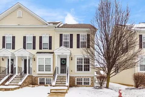 7289 Billy Goat Dr #65, New Albany, OH 43054