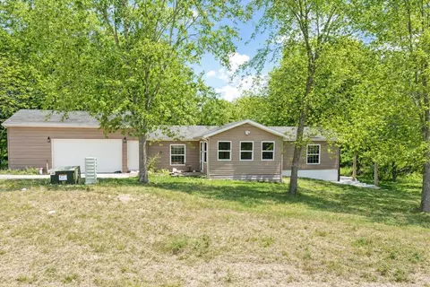 11426 Dozer Rd SW, Stoutsville, OH 43154