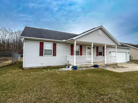 911 Riverbirch Rd, Washington Court House, OH 43160