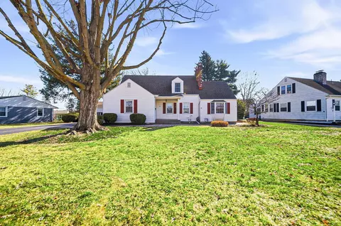 825 Lincoln Dr, Washington Court House, OH 43160