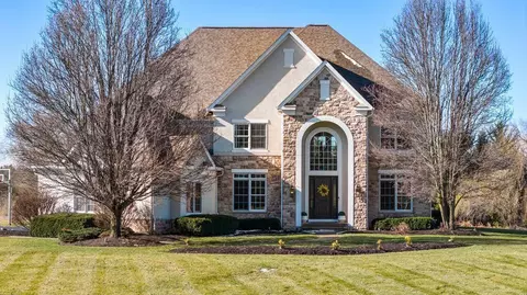 5431 Rosalind Blvd, Powell, OH 43065