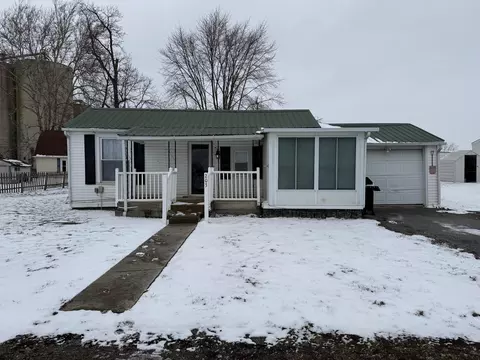 203 Belmont St, Alger, OH 45812