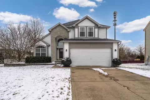 9230 Echo Hill Ct, Columbus, OH 43240