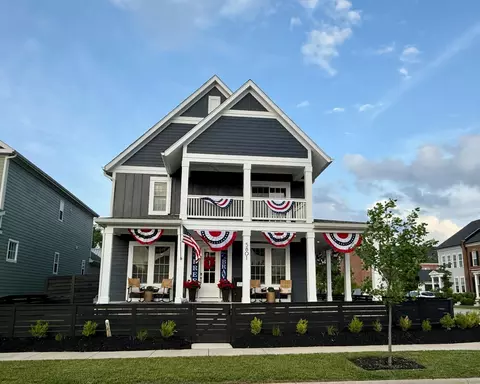 5801 Hickory Dr, Lewis Center, OH 43035