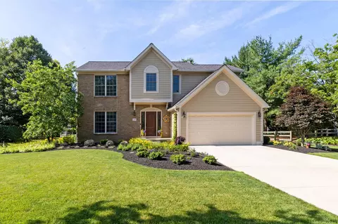 1297 Bayboro Dr, New Albany, OH 43054